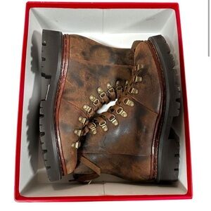 7.5 US NWOT no box Grenson combat boots